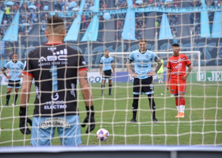 BELGRANO DE CÓRDOBA GRITÓ CAMPEÓN EN EL ESTADIO SAN NICOLÁS
