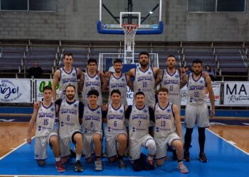 Somisa en  Villa Constitución, con un muy buen primer cuarto le gano a Sacachispa