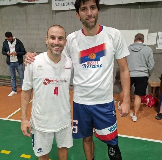 Rodrigo Palacio cuelga los botines  ¡¡¡para pasarse al baloncesto!!!