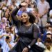 Serena Williams se adueñó de los flashes en su última función