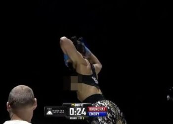 Noqueó a su rival y festejó haciendo topless: la obscena celebración de una peleadora australiana