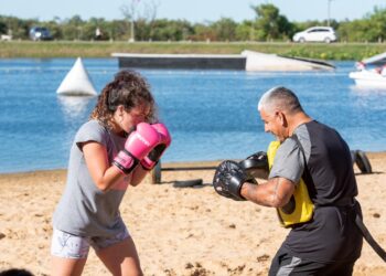 CALLE ACTIVA: DOMINGO DE BOXEO EN LA ESTACIÓN DESCUBRÍ