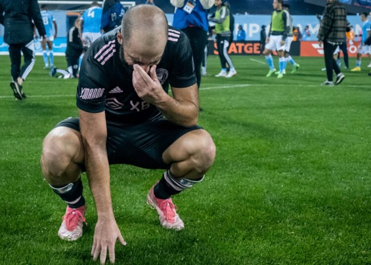 Gonzalo Higuaín se despidió del fútbol: «Se acabó lo que más amé»