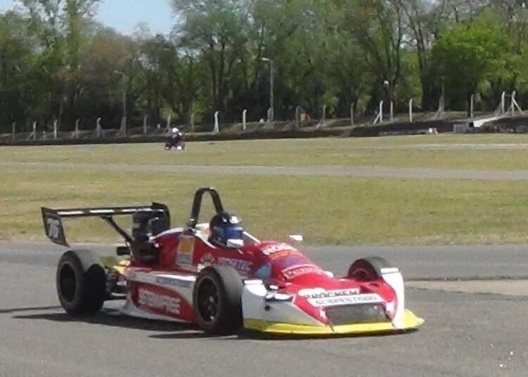 Marcos Brugues volvio al podio en Arrecifes