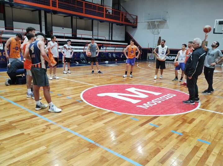 Por la octava fecha del Pre Federal,  sobresale el clásico entre Regatas y Belgrano