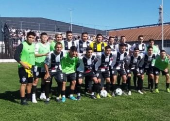 La Emilia goleo en Arrecifes a la Peña Boquense