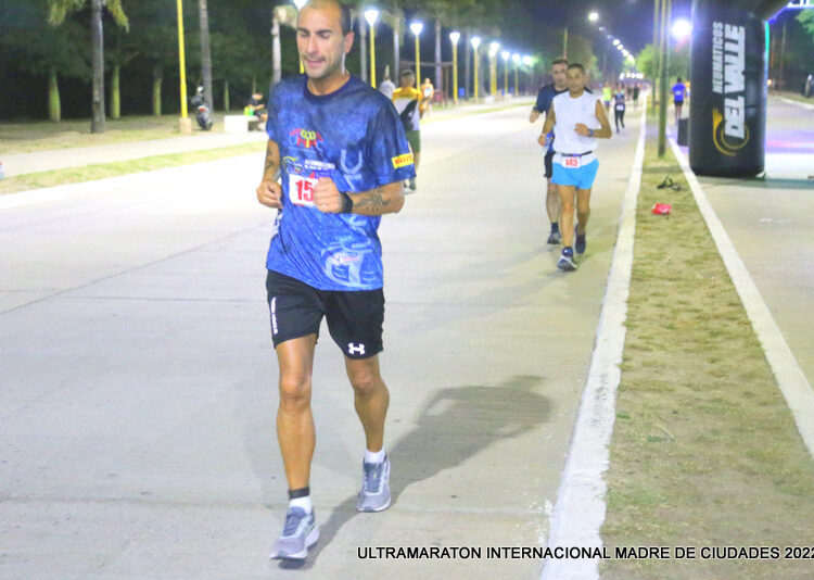 Augusto Santini corrió la Ultra Maratón Internacional Madre de Ciudades en Santiago del Estero
