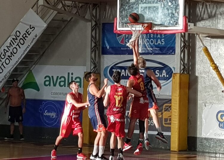 Regatas se quedo con el clasico y volvio a la punta de la divisional A1