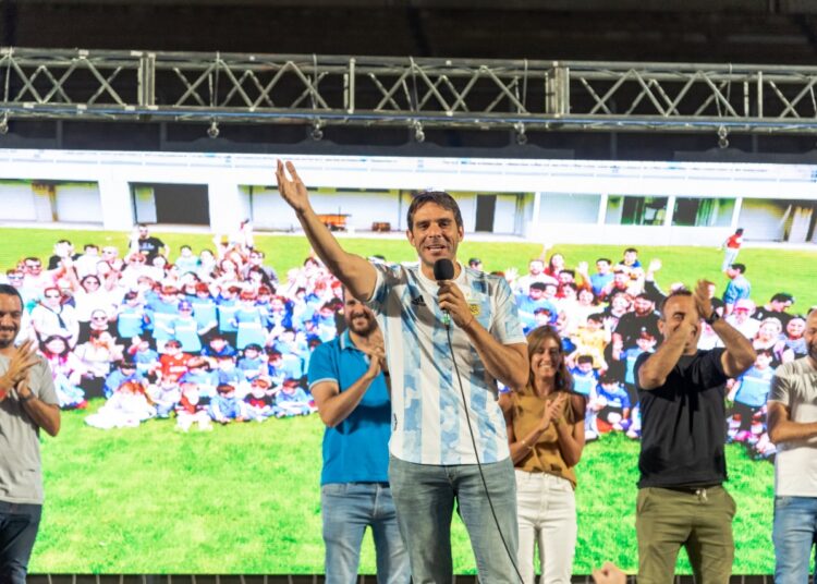 MANUEL PASSAGLIA: “LAS BECAS DEPORTIVAS LE DAN LA POSIBILIDAD A MÁS DE 3000 CHICOS DE PRACTICAR DEPORTES EN UN CLUB”