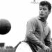 Just Fontaine: el francés que nació en Marruecos, jugó el Mundial 58 por casualidad, marcó más goles que nadie y recibió un fusil de premio