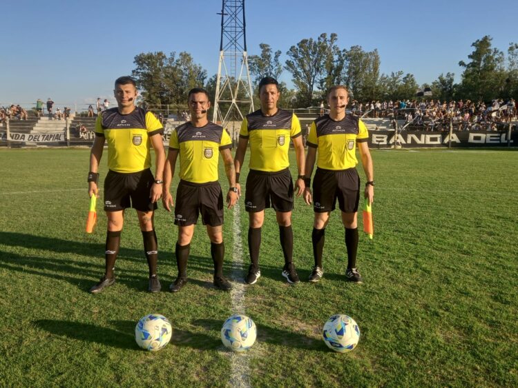 La Emilia quedó con vida y buscará la clasificación en Baradero