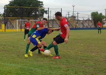 12 de Octubre y CADU repartieron puntos