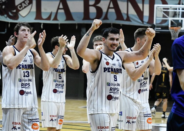 En duelo de nicoleños fue triunfo de Peñarol como visitante