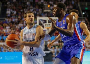 Sorpresa: la selección argentina perdió ante República Dominicana y no jugará el Mundial de básquet