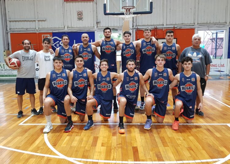 El domingo fue noche de basquet