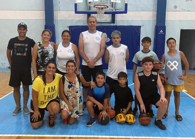 Conociendo a BRAIAN STANDORD nuevo entrenador de Social