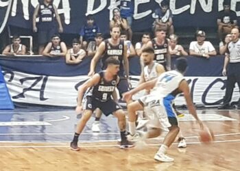 Trebolense dio la sorpresa en el Barrio y le gano a Somisa