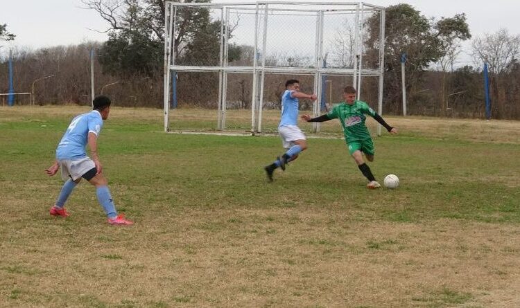 Triple empate en el Triangular