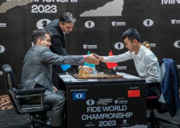 A todo o nada: el Mundial que se disputa en Kazajistán trajo el recuerdo de las grandes batallas en la historia del ajedrez