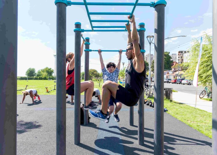CALLE ACTIVA: DOMINGO DE CROSSFIT Y CALISTENIA EN EL EMPEDRADO