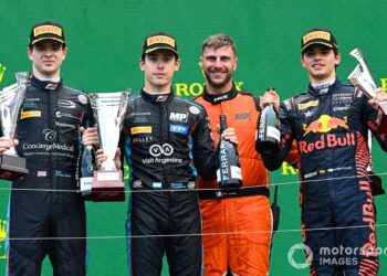 Escándalo en la Fórmula 3: Franco Colapinto ganó la carrera, pero descalificaron a los tres autos de su escudería y le sacaron la copa