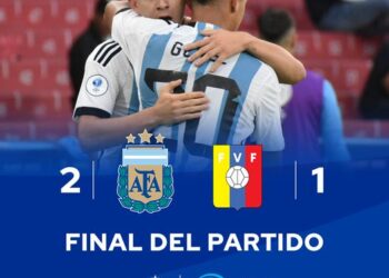Argentina venció 2-1 a Venezuela en el Sudamericano Sub 17 y quedó a un paso de la clasificación al Mundial