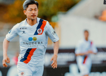  A sus 56 AÑOS, Kazuyoshi Miura DEBUTÓ oficialmente en el Oliveirense