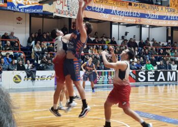 Regatas le gano a Bocha Sport e igualo la serie