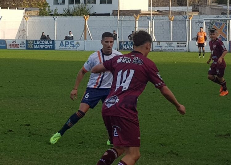 Defensores hizo uso de sus opciones, para quedarse con la victoria