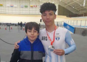El nicoleño, Santiago Gruñeiro, plata en el Campeonato Panamericano de Pista Junior en Paraguay