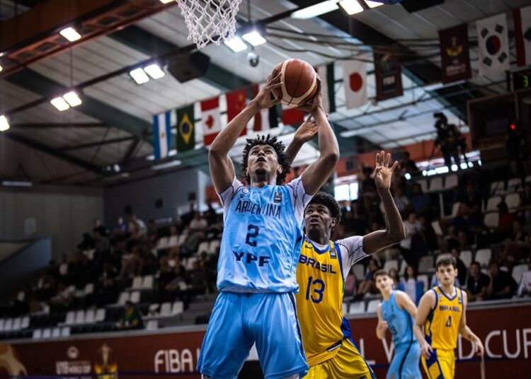 TRIUNFAZO ANTE BRASIL y PASE A CUARTOS