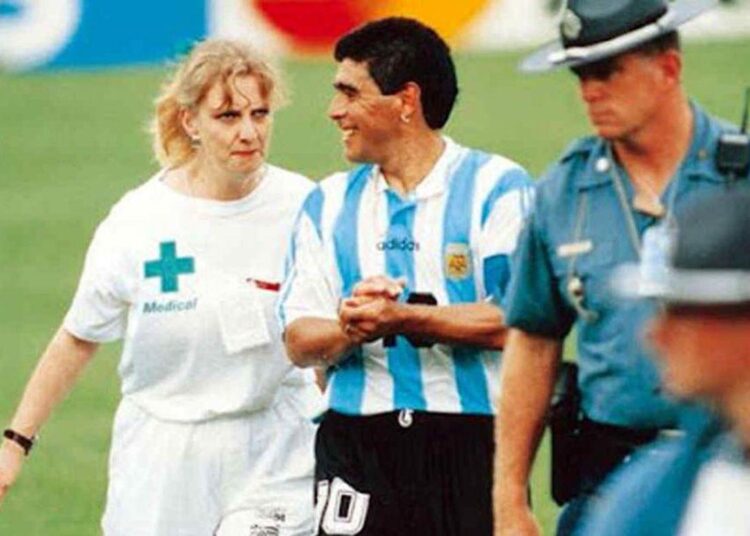 El ex representante de Maradona dio nuevos detalles del doping que sacó al jugador del Mundial 94: “Nos cortaron las piernas a todos, éramos campeones”