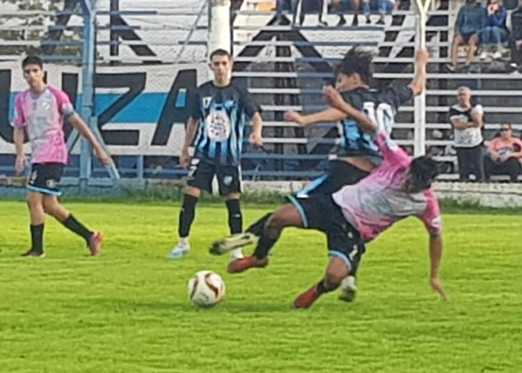 Parana es mas puntero que nunca al golear a Conesa