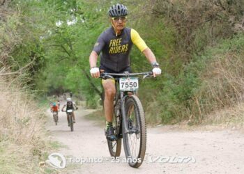 Los nicoleños Jose Luis Williams y Gustavo Purino en el Rally de las Altas Cumbres