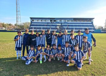 Los campeones tras la ultima fecha del torneo de inferiores