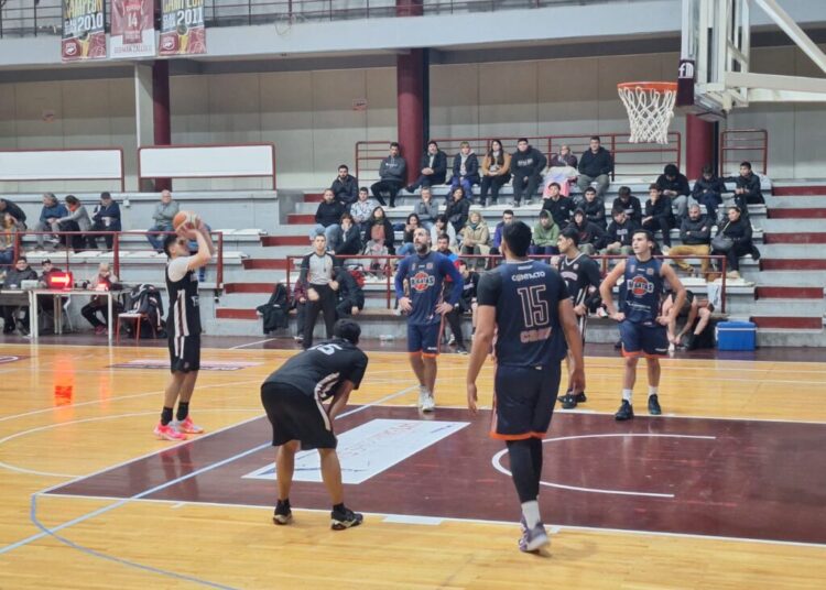 Regatas A líder en la división A1 y Social es el líder de la división A2