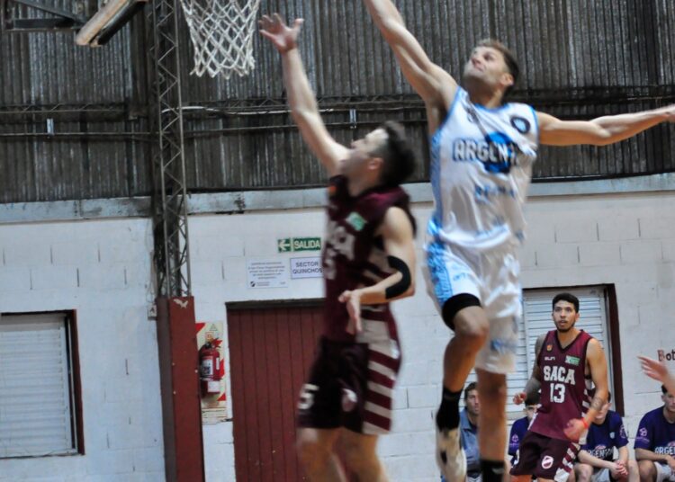 Argentino se hizo fuerte en Villa Constitucion