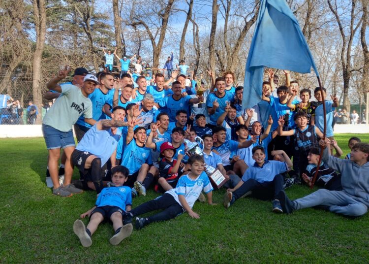 Social grito campeón en General Rojo