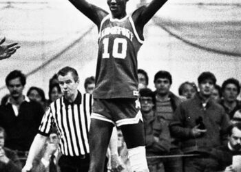 MANUTE BOL, MEMORIAS DE AFRICA «Nunca oí hablar de América hasta 1979».