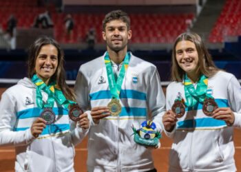 TENIS: DIAZ ACOSTA SE LLEVÓ EL ORO; CARLÉ, LA PLATA Y RIERA, EL BRONCE