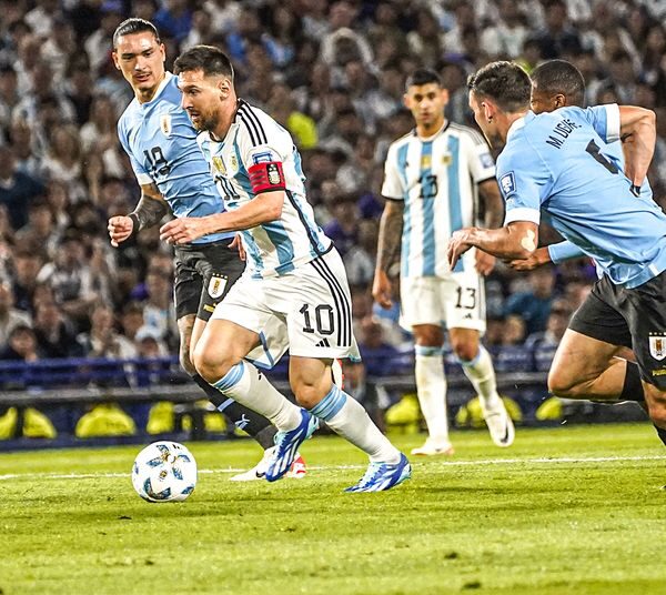 Batacazo en la Bombonera: Argentina cayó ante Uruguay y perdió el invicto