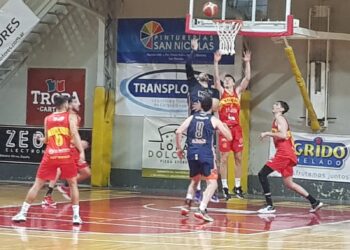 Regatas le gano a Belgrano y estira su invicto en la primera local