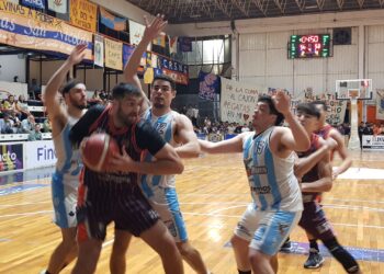 Regatas se quedo con el primer punto de la serie ante San Martin