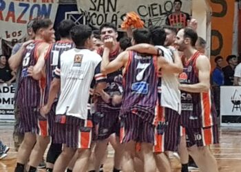 Regatas y una contundente victoria para clasificarse a la final del Pre federal