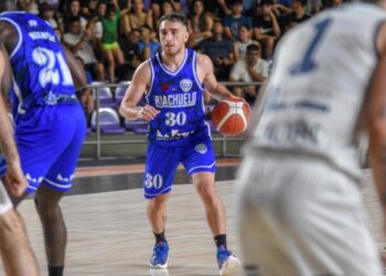 Victor Fernandez y el contundente triunfo de Riachuelo en La Rioja