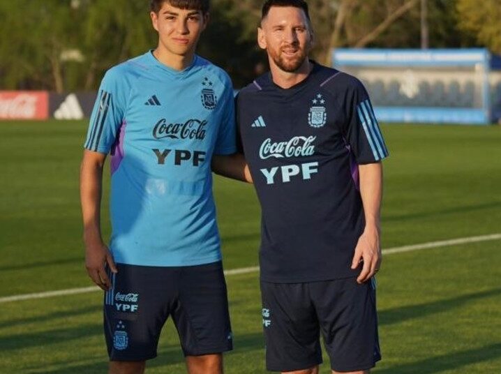 Fue doble de Messi en una película y marcó un gol para la selección argentina en el Mundial Sub 17: la historia de Valentino Acuña