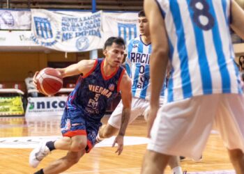 Con Matias Alluchon y un contundente triunfo de Viedma sobre Racing