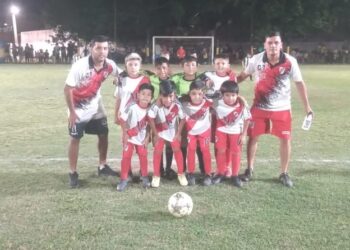 Los Campeones y los subcampeones del Baby Futbol nicoleño
