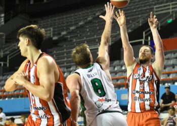 En la última, Villa Mitre se quedo con el invicto de Quilmes y Eseverri en Mar del Plata