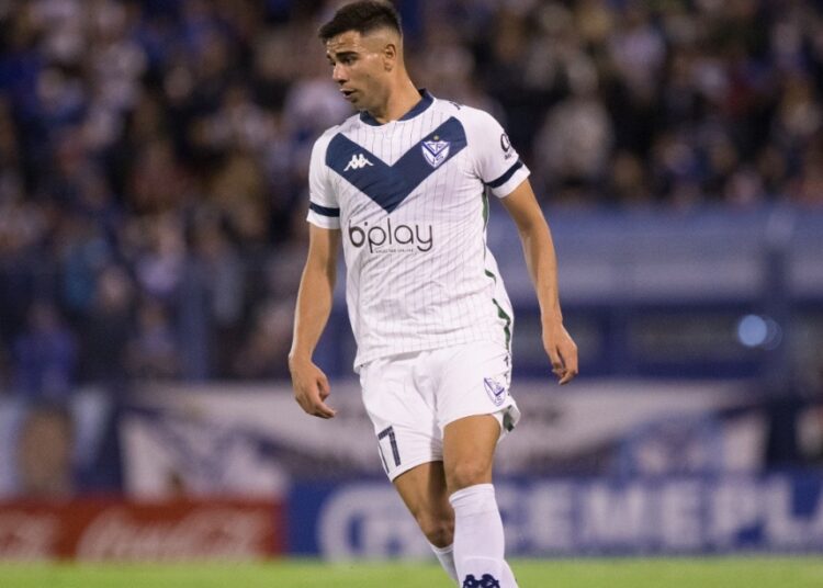 A Lautaro Giannetti, lo quiso Boca, quedó libre y podría ser dirigido por Coudet